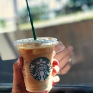 Meet your Posher, Mikayla